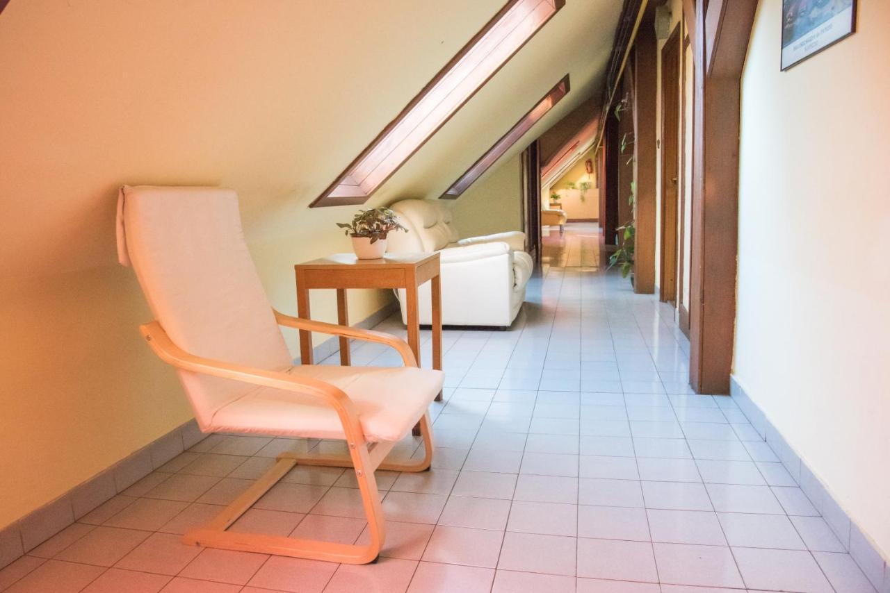 Halaszcsarda-Panzio Hotell Körmend Exteriör bild